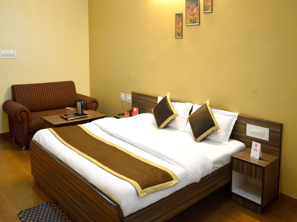 Oyo 6012 Hotel Rockwell Jaipur Bagian luar foto